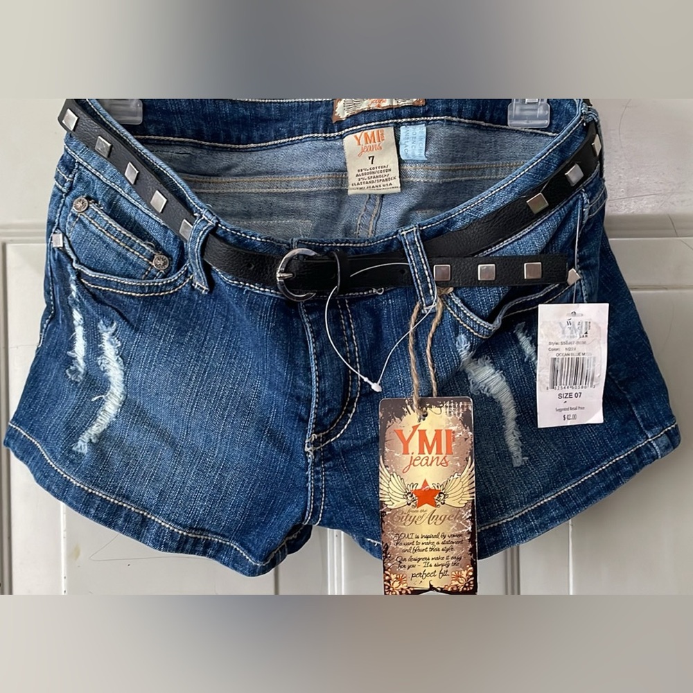 Blue Jean short shorts